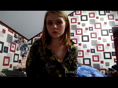 ❤️ Ungur ljóshærður nemandi frá Rússlandi hefur gaman af stærri pikkum. ️ Klám hjá okkur